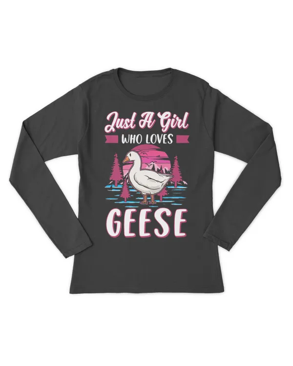 Women's Long Sleeved T-Shirt