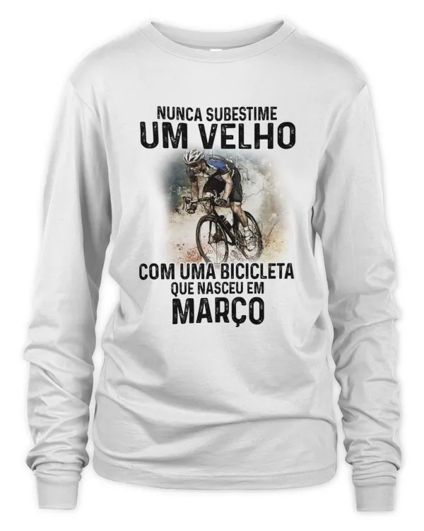 Women's Long Sleeved T-Shirt