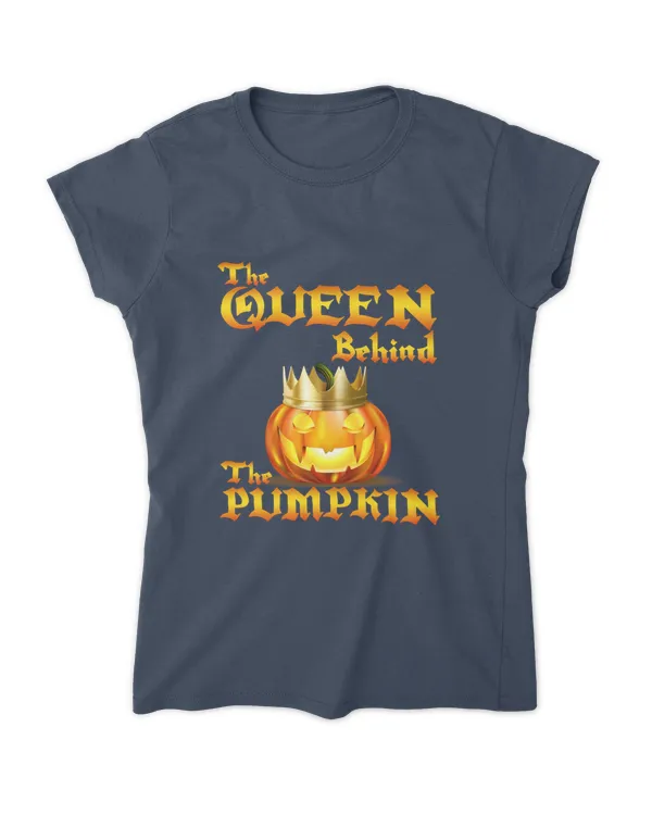 MEMOD71 - Halloween Shirt The Queen Behind The Pumpkin