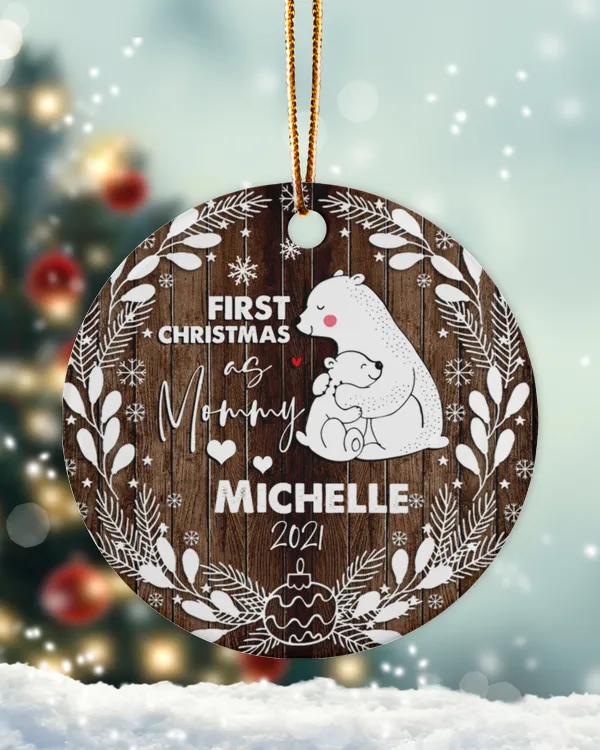 RD Personalized Mommy First Christmas, Polar Bear Personalized Circle Ornament