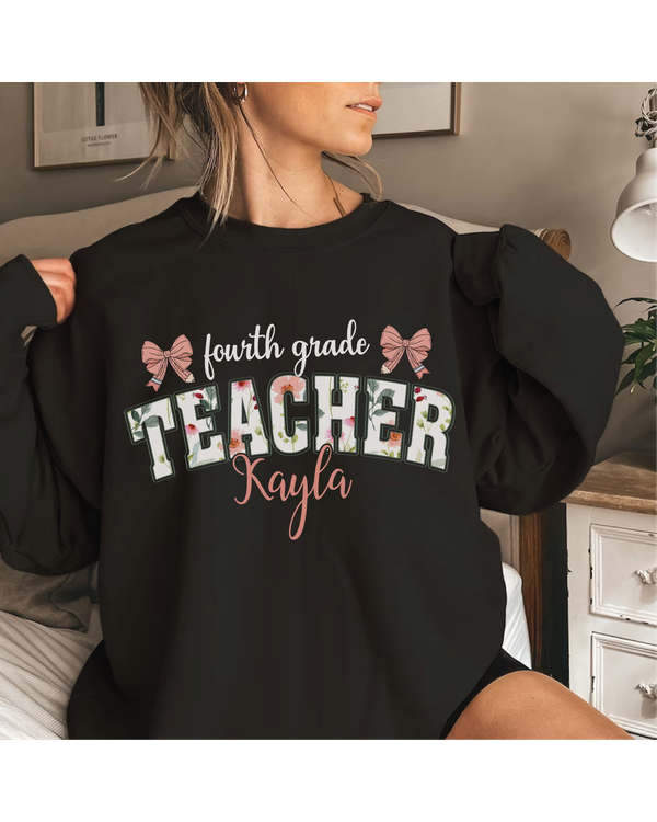 Fourth Grade Vibes Teacher Sweatshirt, 4th Grade Teacher, Elementary Teacher, Fourth Grade Teacher, School Sweatshirt, Back To School