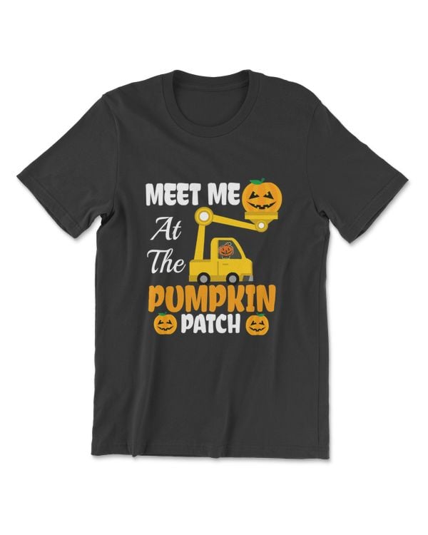Kids Men Women Meet Me At The Pumpkin Patch Halloween Gifts T-Shirt