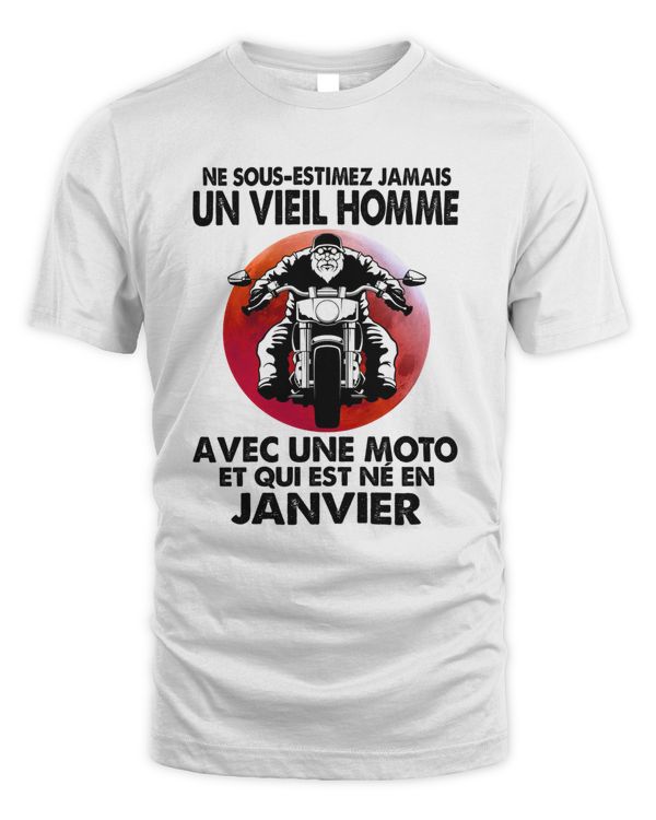 Ne sous-estimez un vieil homme moto janvier