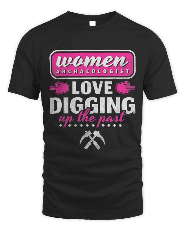 Women archaeologist love digging up the past