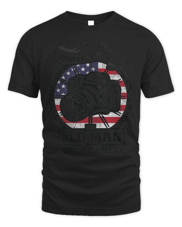 Mens Never Underestimate Old Man Camera Photography Photographer T-Shirt