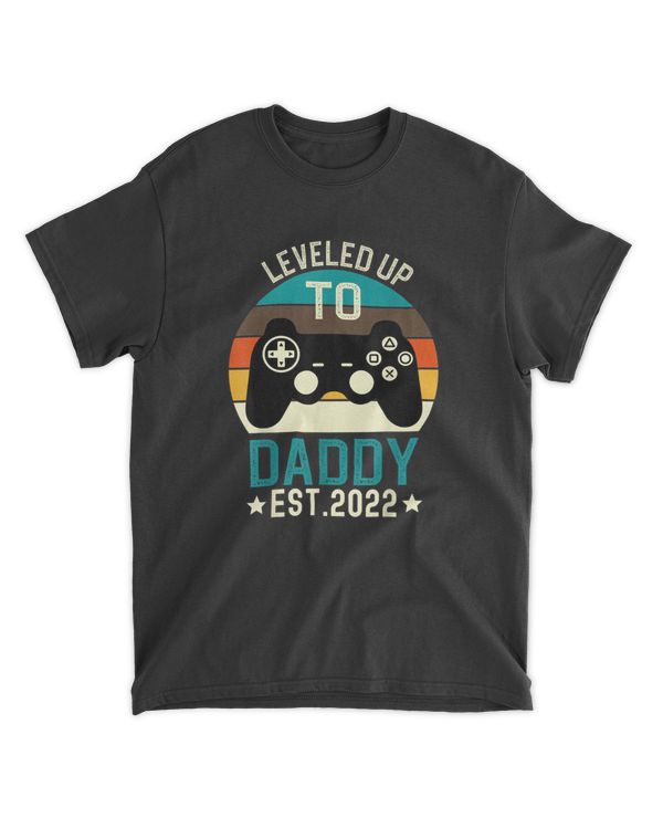 Mens Leveled up to Daddy 2022 Promoted to Daddy Est 2022 Shirt