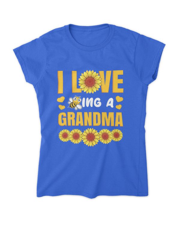 Women's Soft Style Fitted T-Shirt