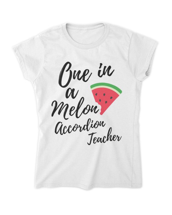 Women's Soft Style Fitted T-Shirt
