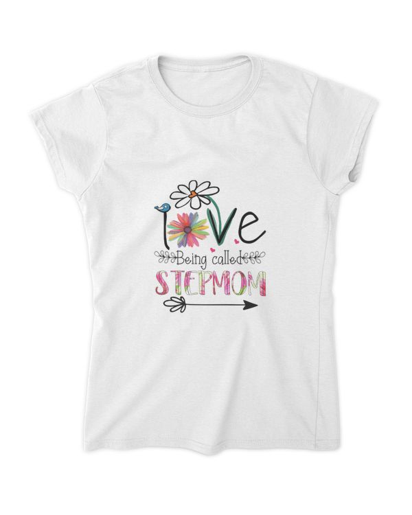 Women's Soft Style Fitted T-Shirt