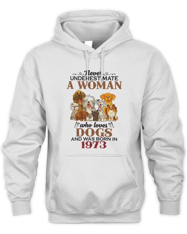 1973 x A woman who loves dogs