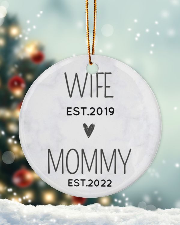 Personalized Custom New Mom Mommy Est Ceramic Ornament