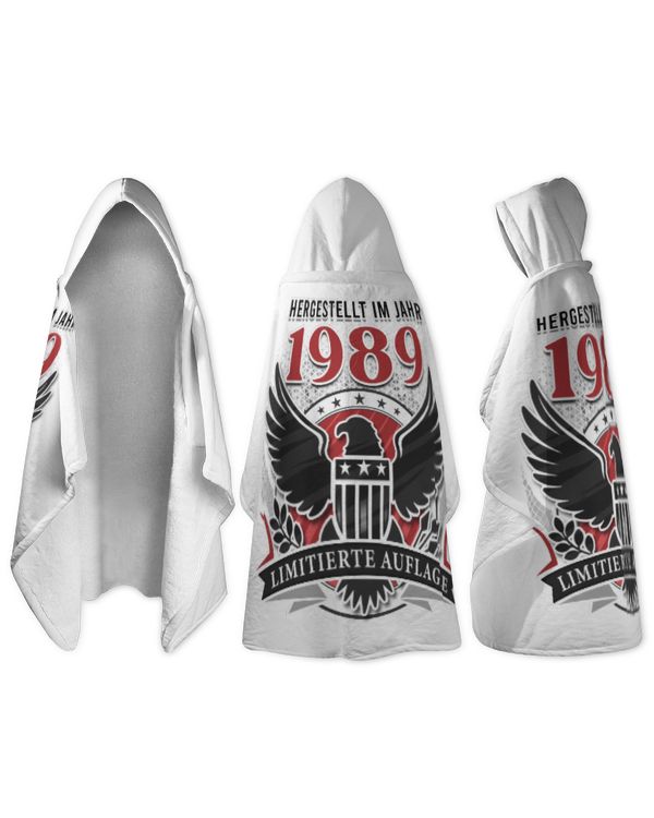 Hooded Plush Blanket (Made in the EU)