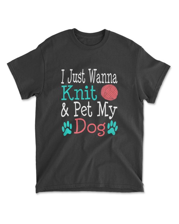 Dog Owner Knitting T-shirt Funny Knitter Dog Mom Pug Gift